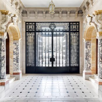 Image 4 - Interior Entrance - Cropped