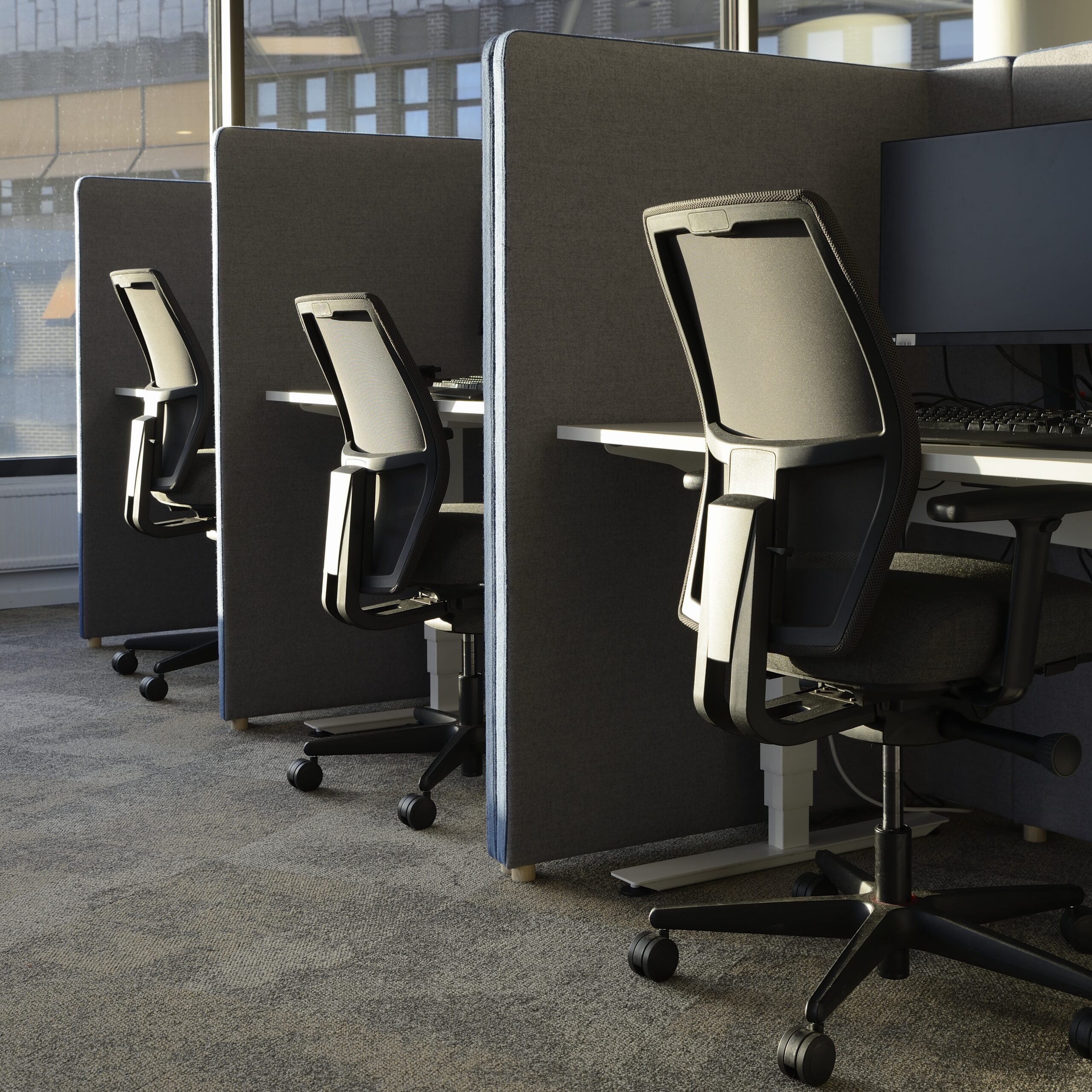 TOO MANY CUBICLES, TOO FEW HOMES SPUR INCENTIVES TO CONVERT OFFICES TO ...